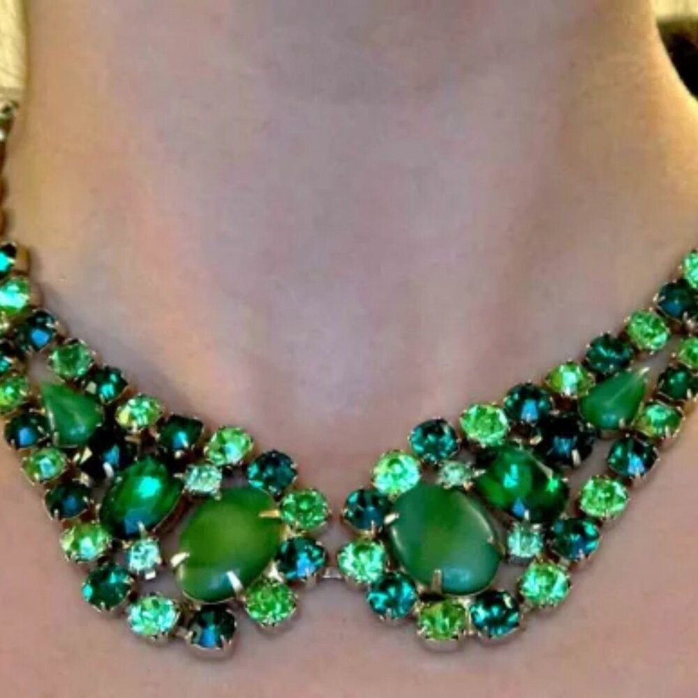 Beautiful antique vintage rhinestone collar necklace